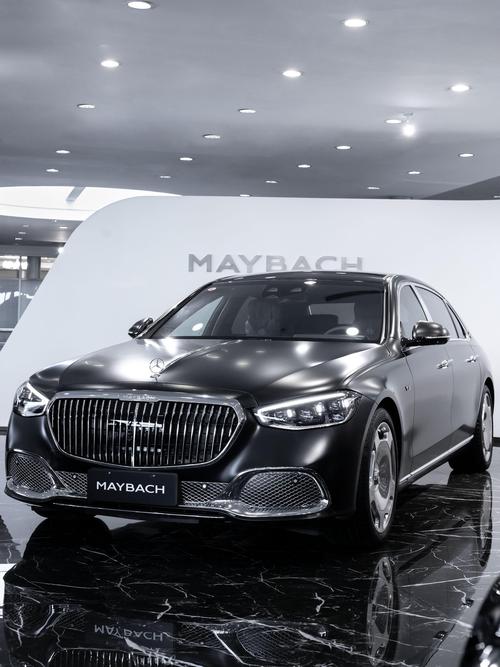 广州318岚图汽车的售后服务让用户无忧出行，迈巴赫未来的豪华车趋势