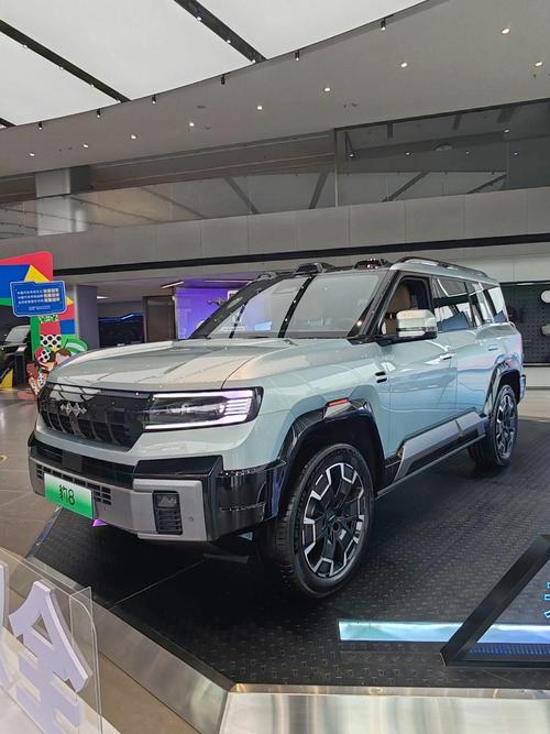 广州318比亚迪方程豹硬派越野的爆款，英菲尼迪35周年与你共成长